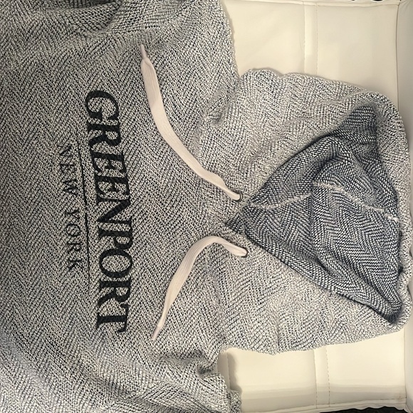 GreenPort New York Hoodie - Picture 2 of 4